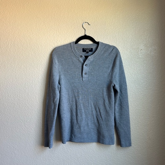 Banana Republic Italian woven yarn sweater - Picture 2 of 3